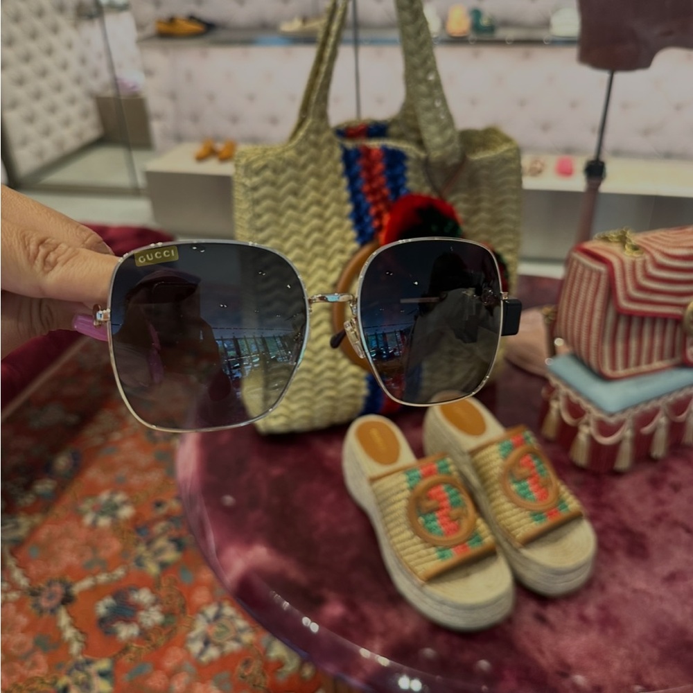 Gucci sunglasses NWOT